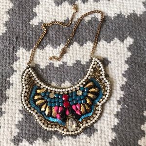 Statement necklace